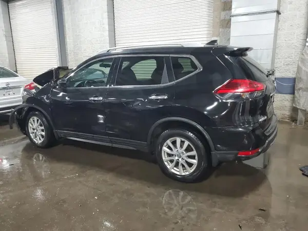 5N1AT2MV3HC775072 2017 NISSAN ROGUE - Image 2