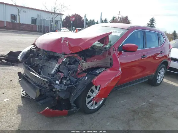 5N1AT2MV3HC777565 2017 NISSAN ROGUE - Image 2