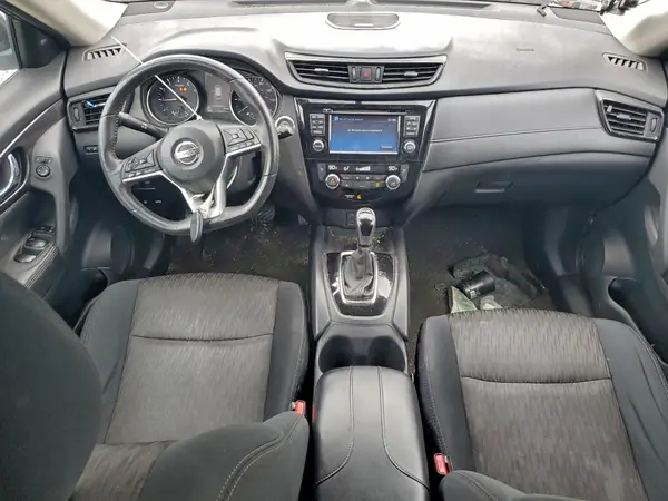 5N1AT2MV3HC781888 2017 NISSAN ROGUE - Image 8