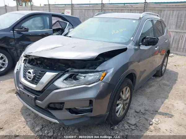 5N1AT2MV3HC783401 2017 NISSAN ROGUE - Image 2