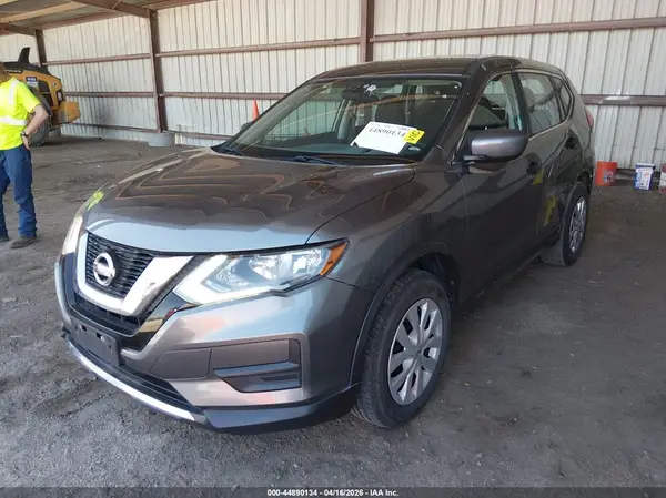 5N1AT2MV3HC783687 2017 NISSAN ROGUE - Image 2