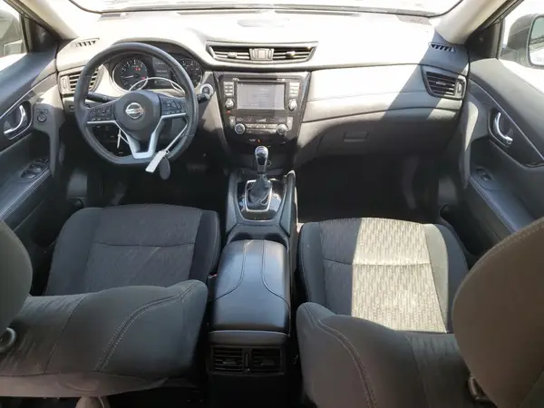 5N1AT2MV3HC788470 2017 NISSAN ROGUE - Image 8