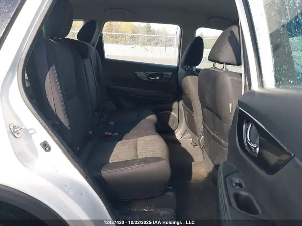 5N1AT2MV3HC789408 2017 NISSAN ROGUE - Image 8