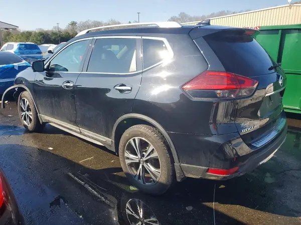 5N1AT2MV3HC792583 2017 NISSAN ROGUE - Image 2