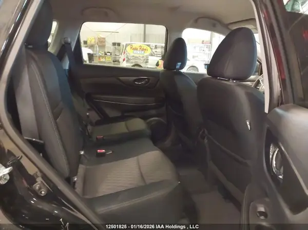 5N1AT2MV3HC793569 2017 NISSAN ROGUE - Image 8