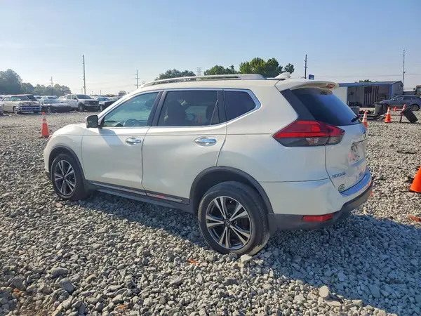 5N1AT2MV3HC794656 2017 NISSAN ROGUE - Image 2