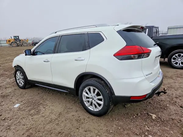 5N1AT2MV3HC795211 2017 NISSAN ROGUE - Image 2