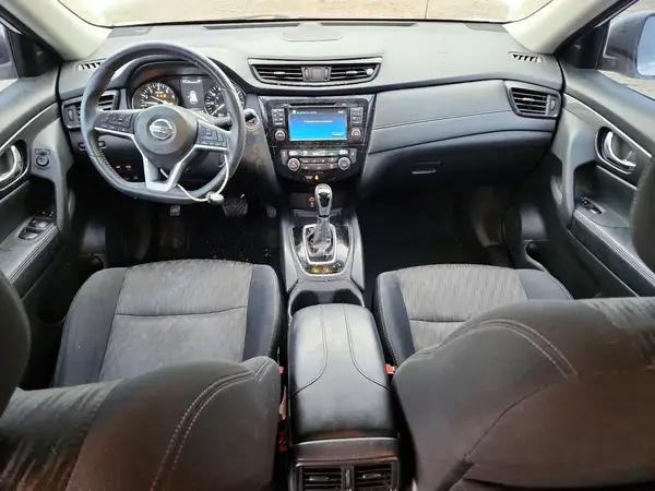 5N1AT2MV3HC795211 2017 NISSAN ROGUE - Image 8