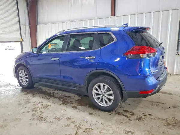 5N1AT2MV3HC811990 2017 NISSAN ROGUE - Image 2