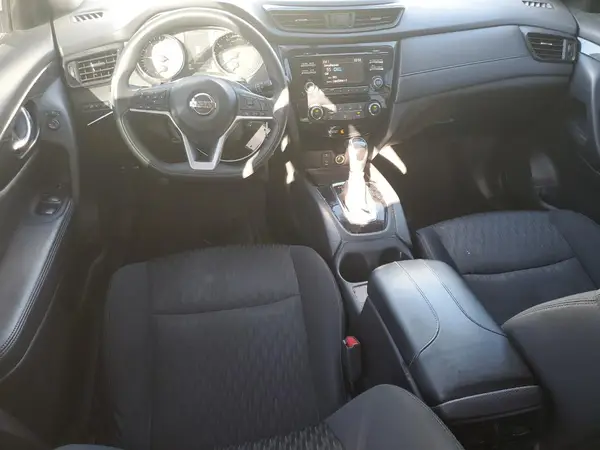 5N1AT2MV3HC812136 2017 NISSAN ROGUE - Image 8