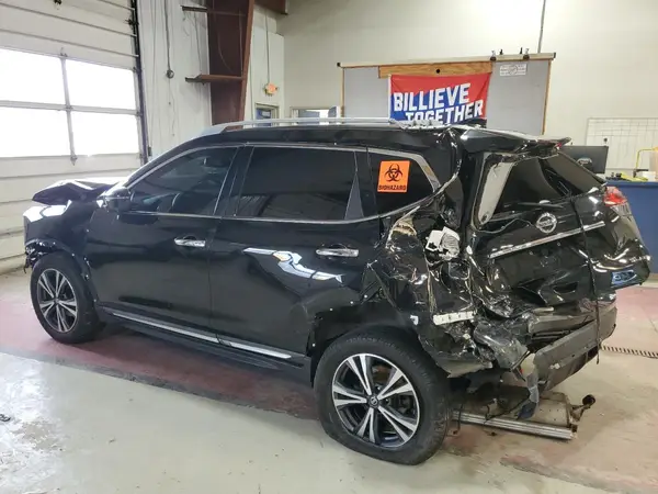 5N1AT2MV3HC814047 2017 NISSAN ROGUE - Image 2