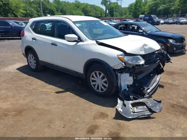 5N1AT2MV3HC815411 2017 NISSAN ROGUE - Image 1