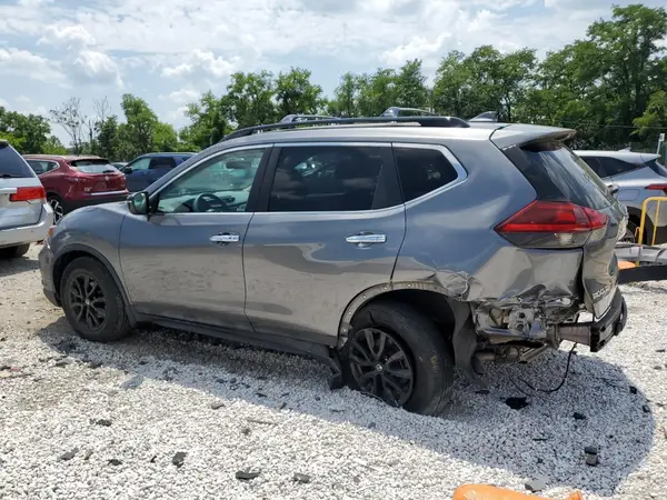 5N1AT2MV3HC815523 2017 NISSAN ROGUE - Image 2