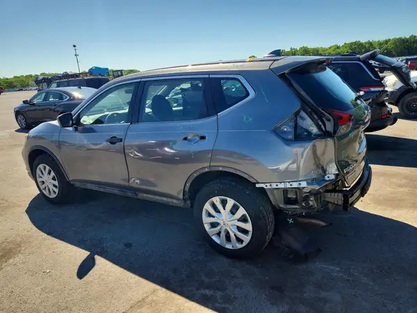 5N1AT2MV3HC818227 2017 NISSAN ROGUE - Image 2
