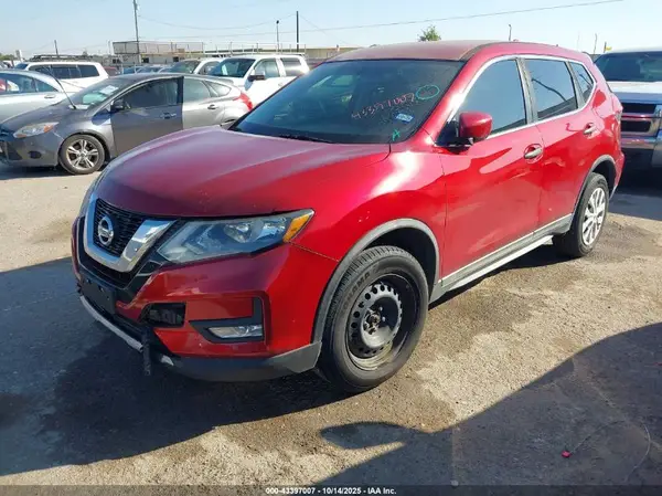 5N1AT2MV3HC818549 2017 NISSAN ROGUE - Image 2