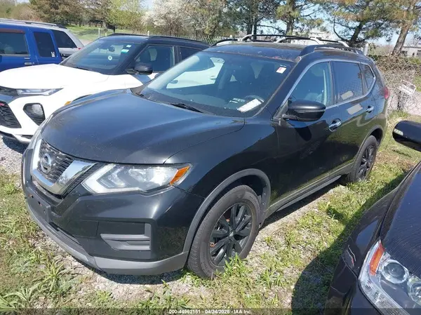 5N1AT2MV3HC819412 2017 NISSAN ROGUE - Image 2