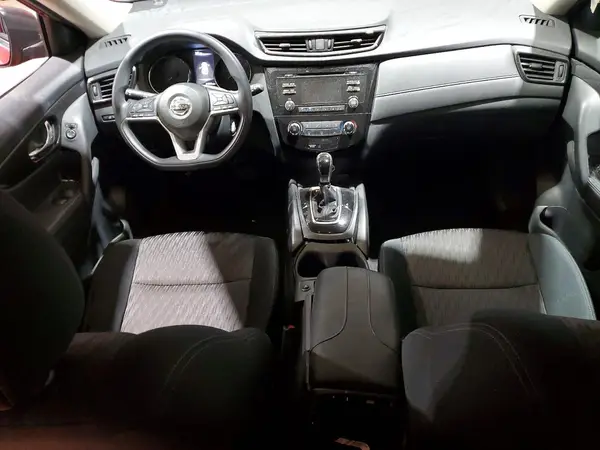 5N1AT2MV3HC820012 2017 NISSAN ROGUE - Image 8