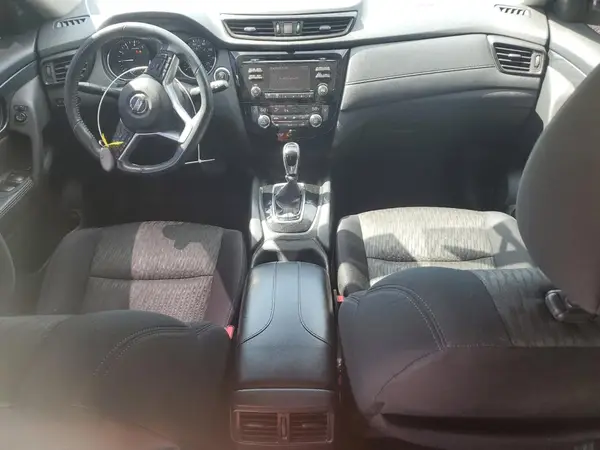 5N1AT2MV3HC828126 2017 NISSAN ROGUE - Image 8
