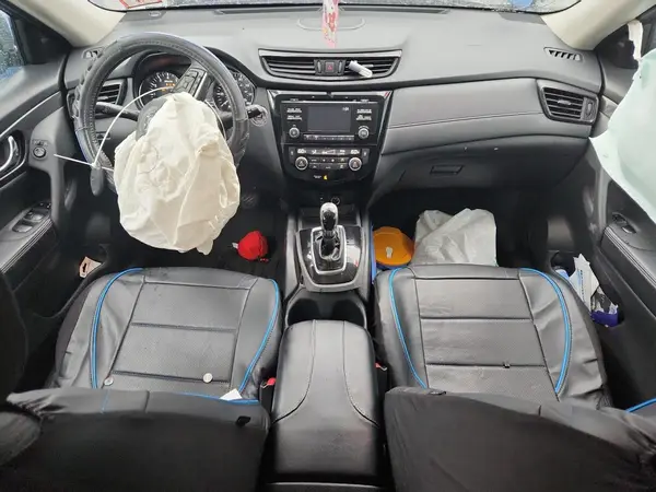 5N1AT2MV3HC828787 2017 NISSAN ROGUE - Image 8