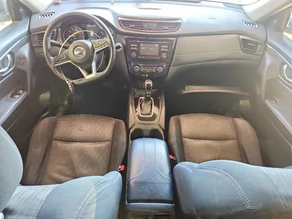 5N1AT2MV3HC836713 2017 NISSAN ROGUE - Image 8