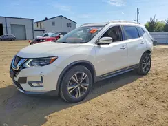 5N1AT2MV3HC848876 2017 NISSAN ROGUE
