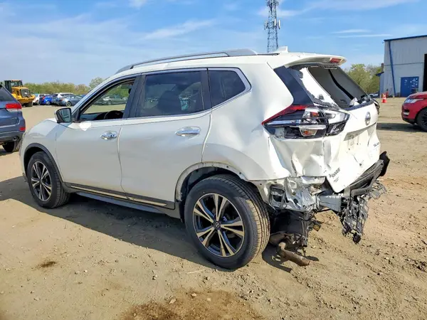 5N1AT2MV3HC848876 2017 NISSAN ROGUE - Image 2