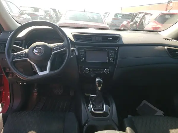 5N1AT2MV3HC850529 2017 NISSAN ROGUE - Image 8