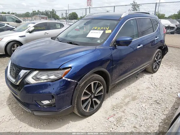 5N1AT2MV3HC851129 2017 NISSAN ROGUE - Image 2