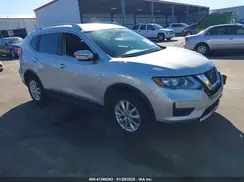 5N1AT2MV3HC853365 2017 NISSAN ROGUE