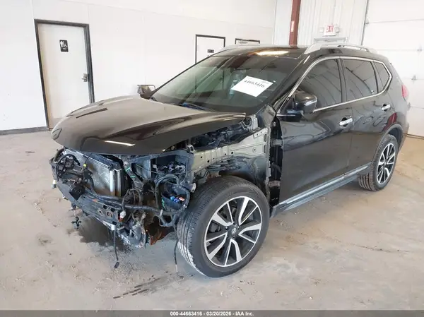 5N1AT2MV3HC854404 2017 NISSAN ROGUE - Image 2