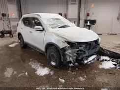 5N1AT2MV3HC854483 2017 NISSAN ROGUE