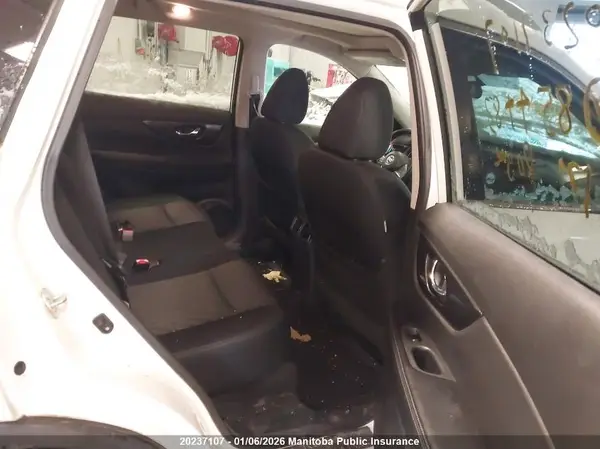 5N1AT2MV3HC854483 2017 NISSAN ROGUE - Image 8