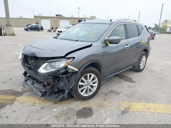 5N1AT2MV3HC855391 2017 NISSAN ROGUE - Image 2