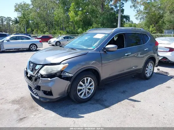 5N1AT2MV3HC856279 2017 NISSAN ROGUE - Image 2