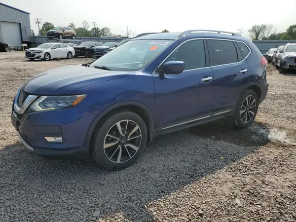 5N1AT2MV3HC860056 2017 NISSAN ROGUE - Image 1