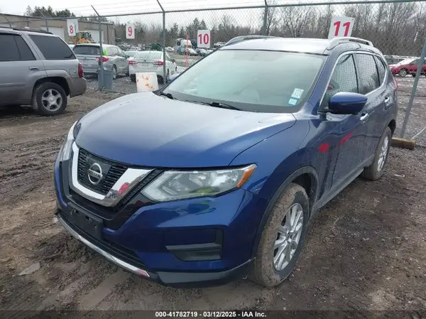 5N1AT2MV3HC864432 2017 NISSAN ROGUE - Image 2