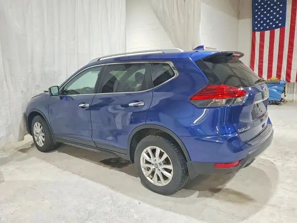 5N1AT2MV3HC869212 2017 NISSAN ROGUE - Image 2