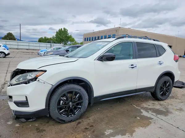 5N1AT2MV3HC870019 2017 NISSAN ROGUE - Image 1