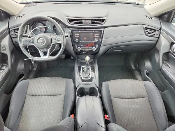 5N1AT2MV3HC870019 2017 NISSAN ROGUE - Image 8