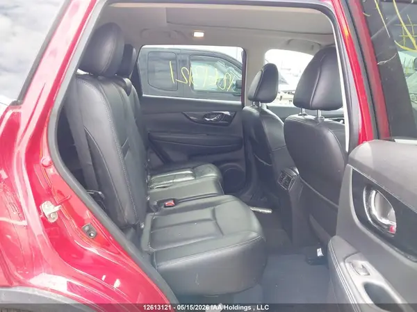5N1AT2MV3HC876659 2017 NISSAN ROGUE - Image 8