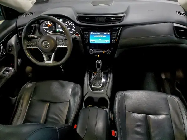5N1AT2MV3HC881117 2017 NISSAN ROGUE - Image 8