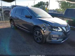5N1AT2MV3HC882574 2017 NISSAN ROGUE