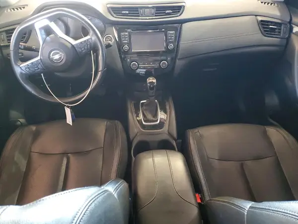 5N1AT2MV3HC885670 2017 NISSAN ROGUE - Image 8