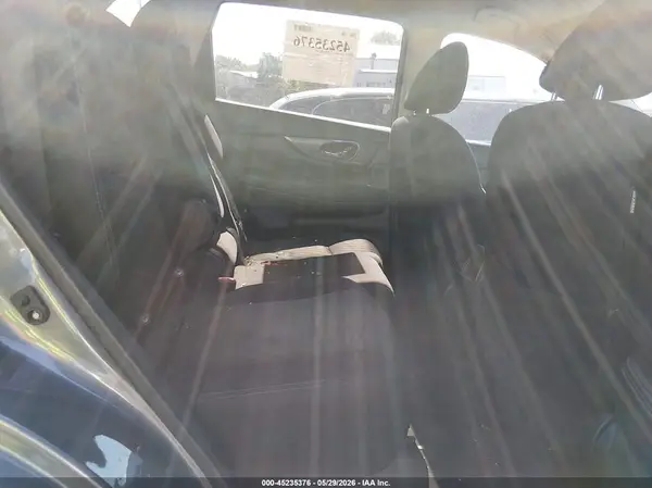 5N1AT2MV3HC886169 2017 NISSAN ROGUE - Image 8