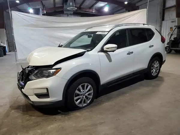 5N1AT2MV3HC886902 2017 NISSAN ROGUE - Image 1