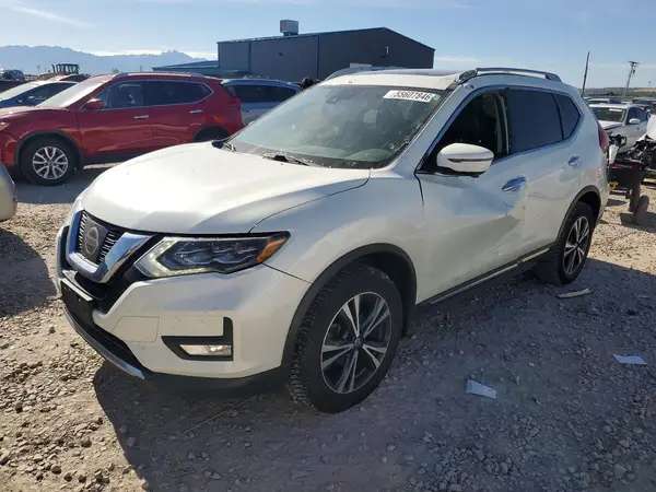 5N1AT2MV3HC887774 2017 NISSAN ROGUE - Image 2