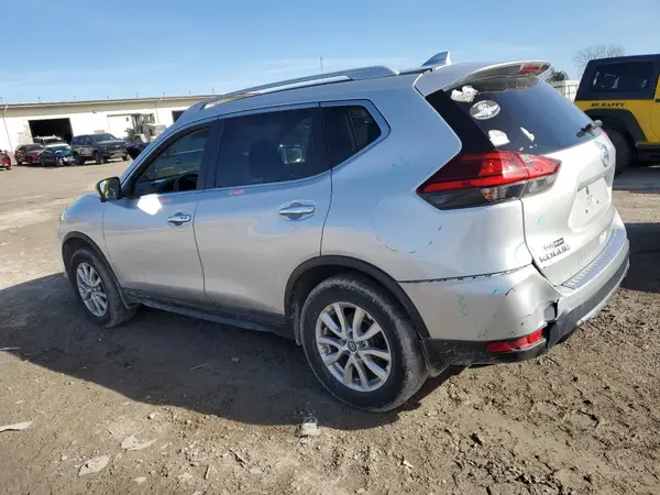 5N1AT2MV3HC887953 2017 NISSAN ROGUE - Image 2
