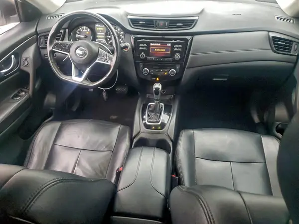 5N1AT2MV3HC895129 2017 NISSAN ROGUE - Image 8