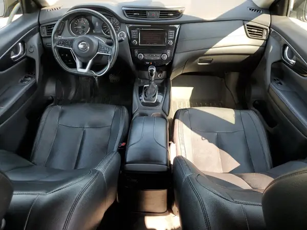 5N1AT2MV3JC702774 2018 NISSAN ROGUE - Image 8