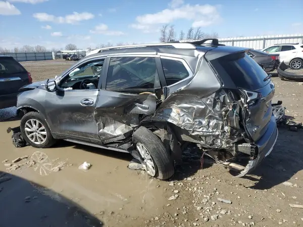 5N1AT2MV3JC708283 2018 NISSAN ROGUE - Image 2
